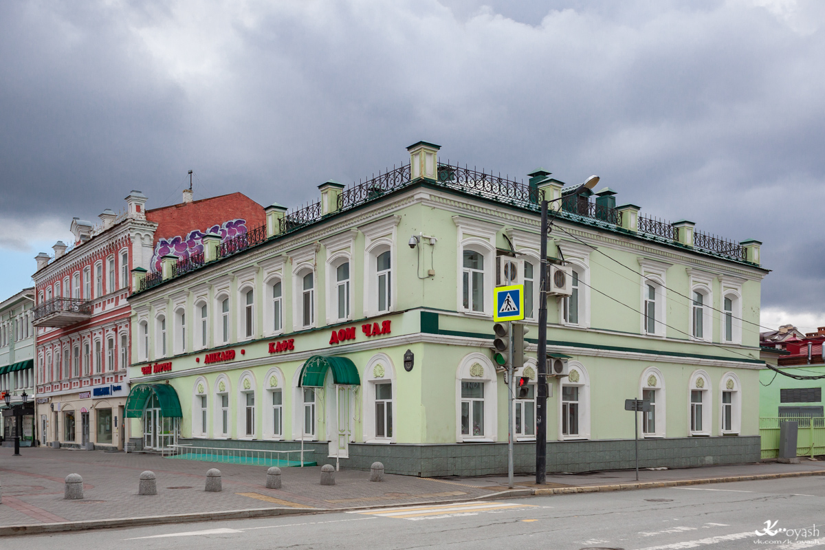 Казань, Улица Баумана, 64
