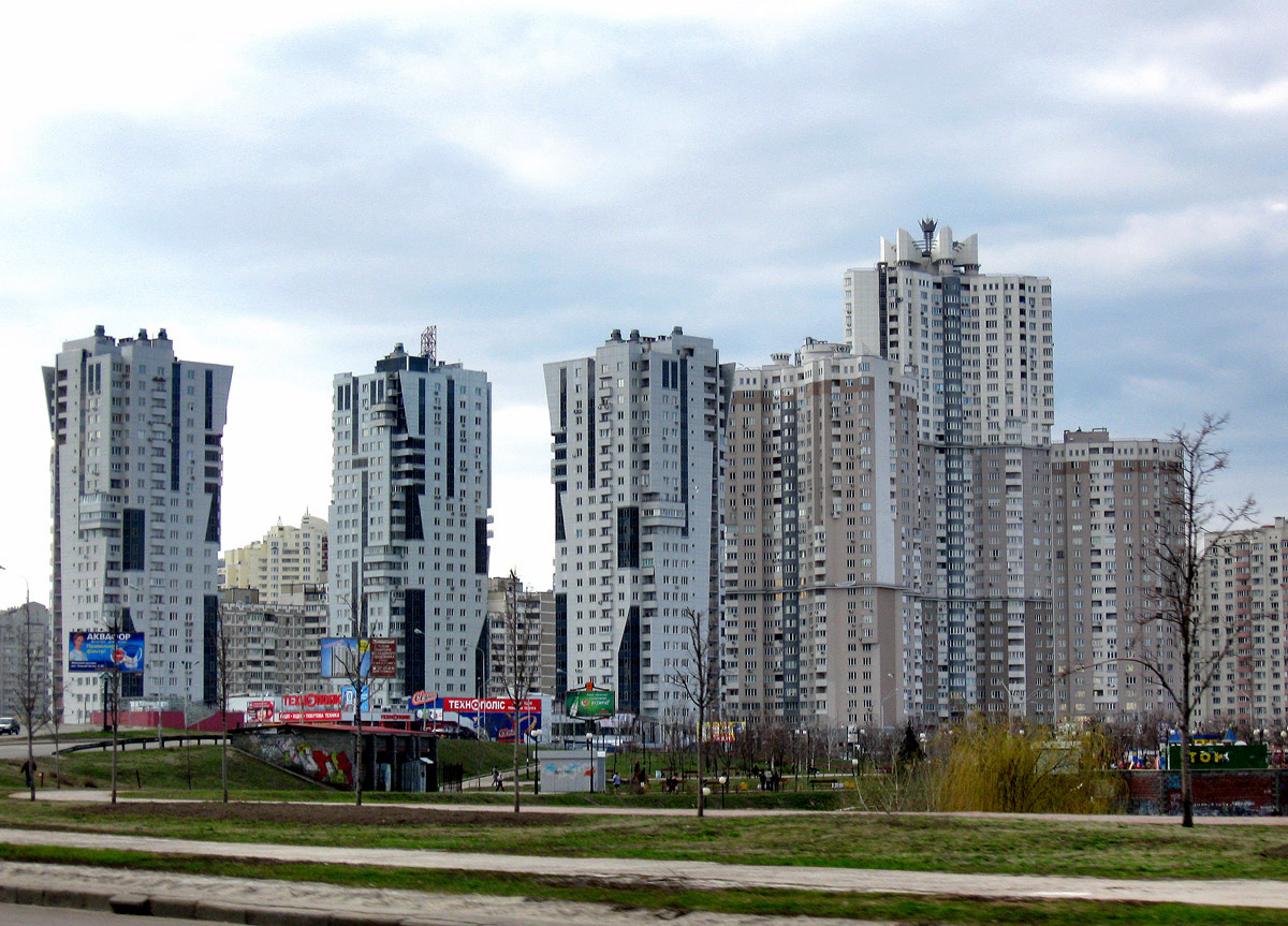 Киев, Срибнокильская улица, 3; Срибнокильская улица, 3А; Срибнокильская улица, 3Б; Срибнокильская улица, 1