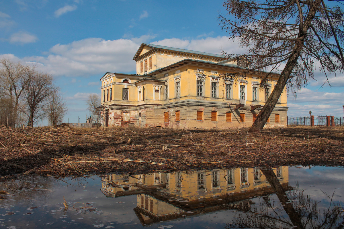 Усолье, Спасская улица, 21