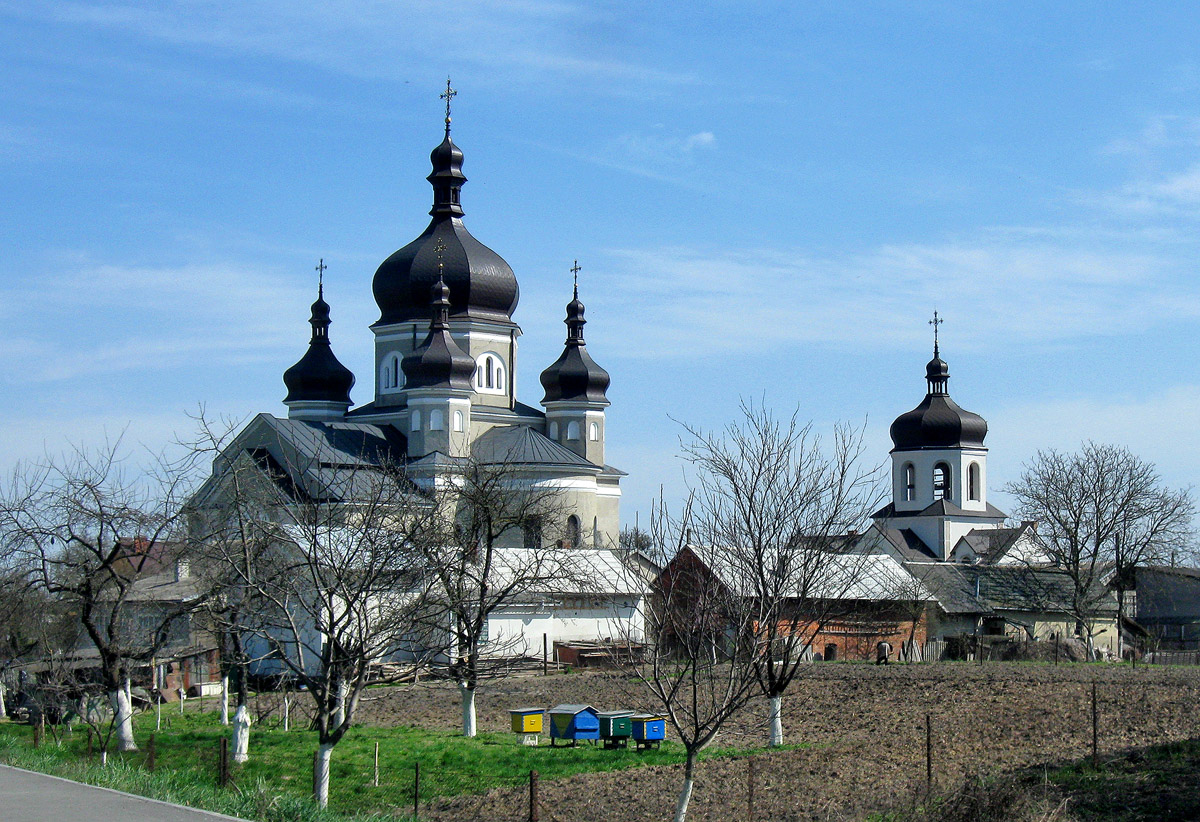 Запытов, Короткая улица, 3