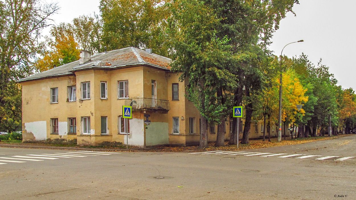 Уфа, Улица Мусы Джалиля, 10