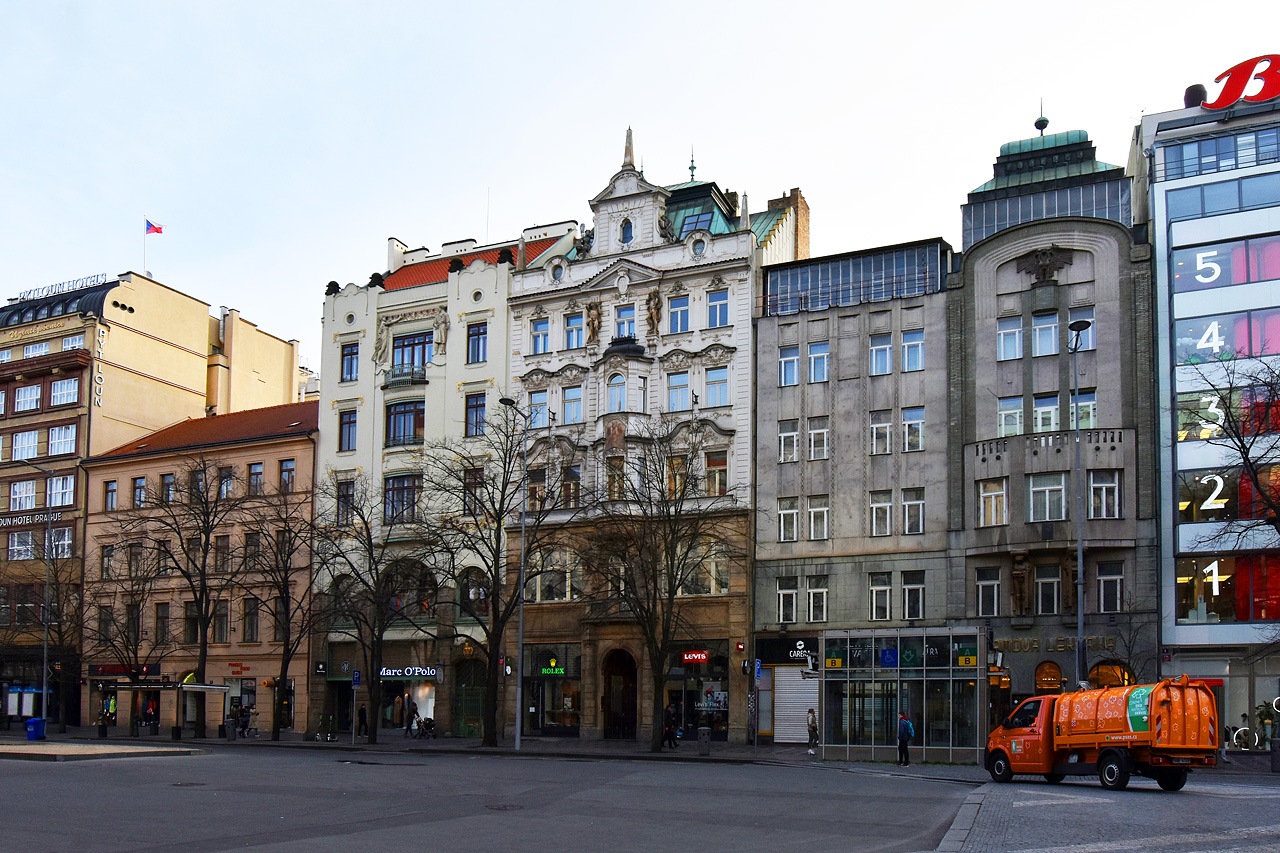 Прага, ​Václavské náměstí, 14; ​Václavské náměstí, 12; Václavské náměstí, 10; ​Václavské náměstí, 8