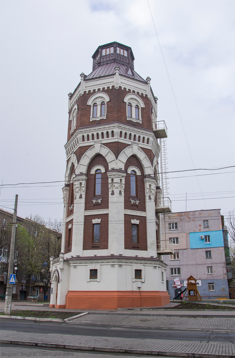 Мариуполь, Улица Архитектора Нильсена, 36