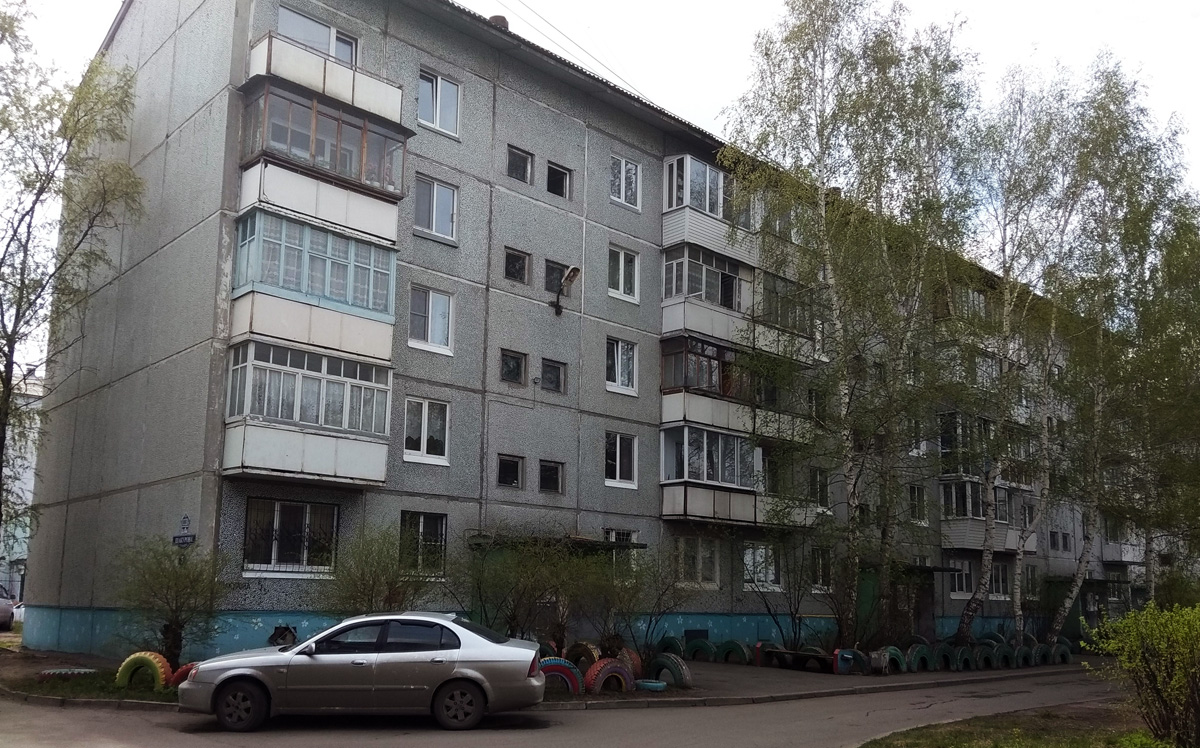 Омск, Улица Шакурова, 5