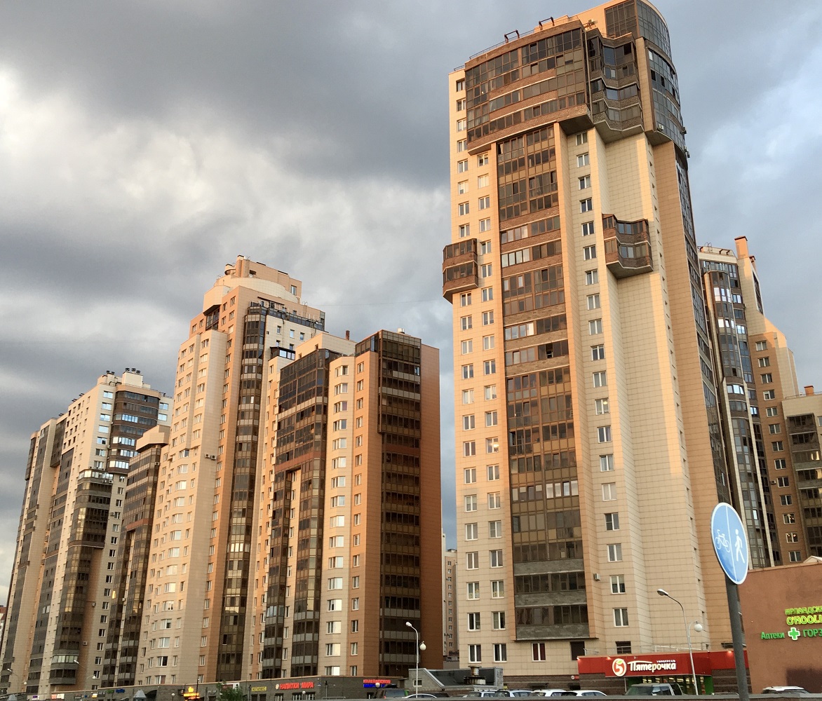 Санкт-Петербург, Яхтенная улица, 3 корп. 1; Яхтенная улица, 1 корп. 1; Приморский проспект, 137 корп. 1