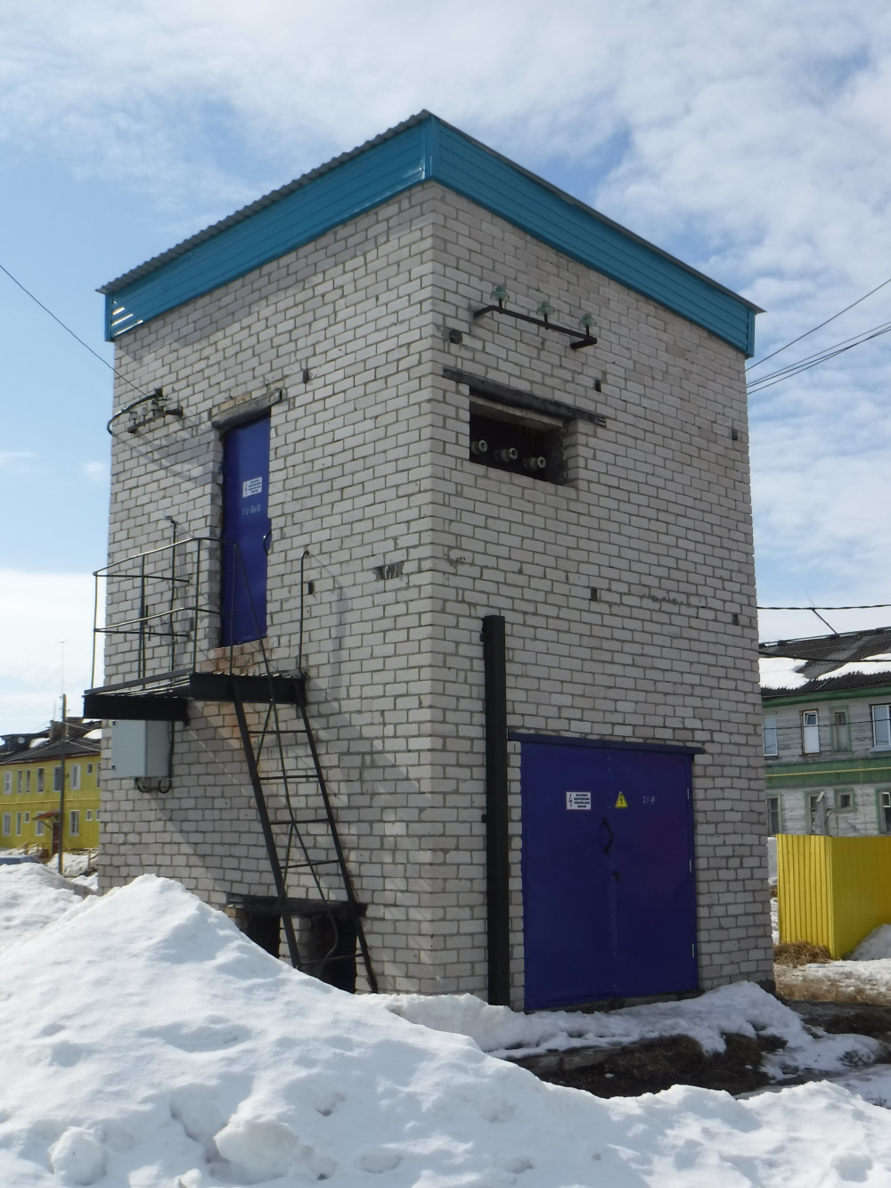 Нарьян-Мар, Пионерская улица, 21*