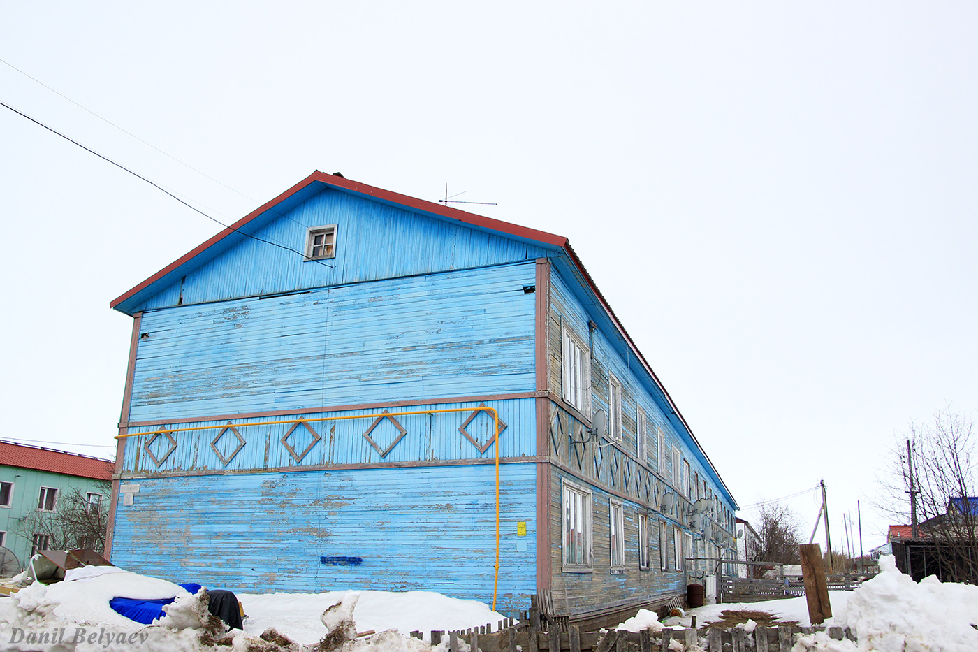 Искателей, Улица Монтажников, 3
