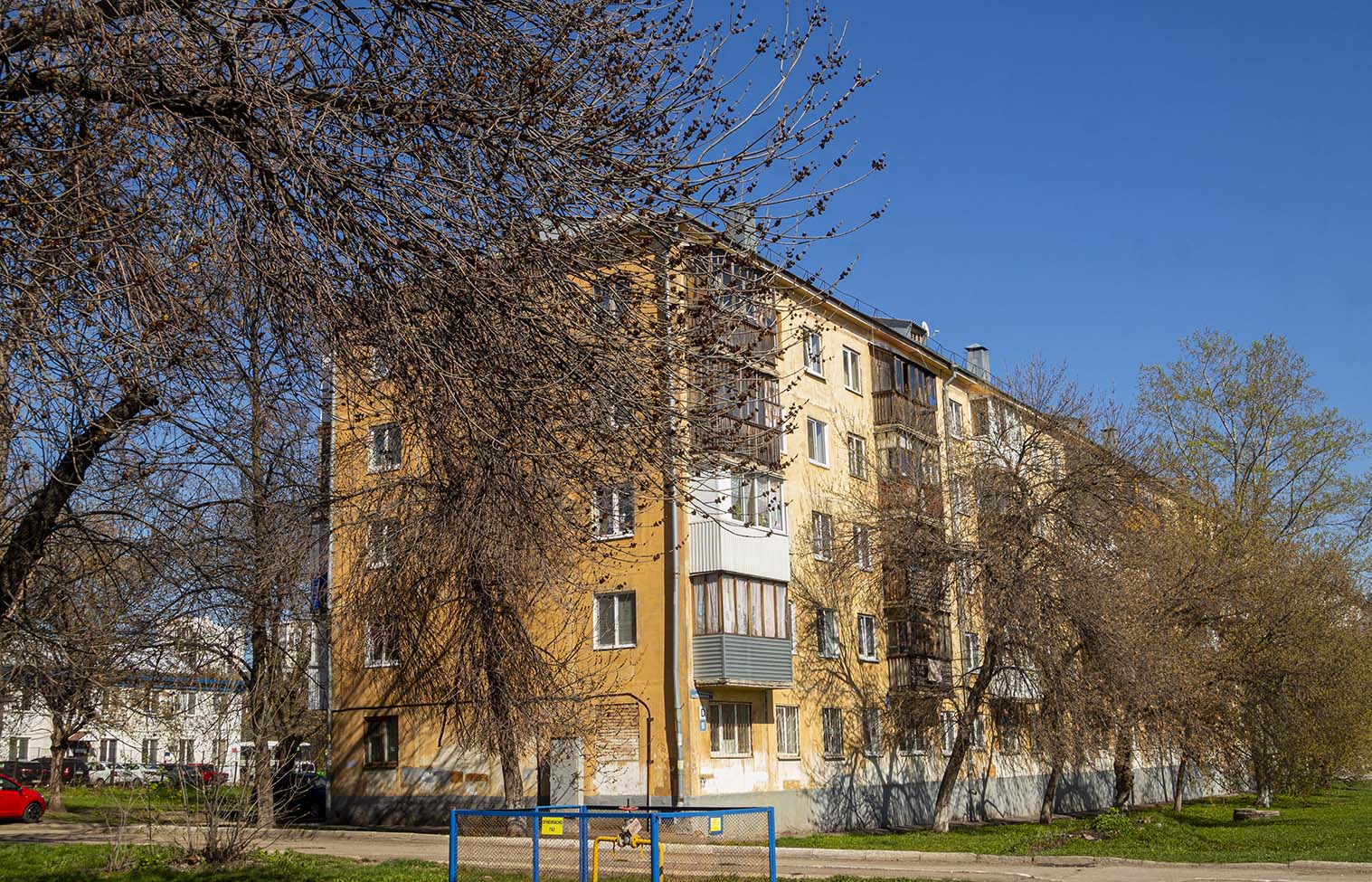 Уфа, Интернациональная улица, 105