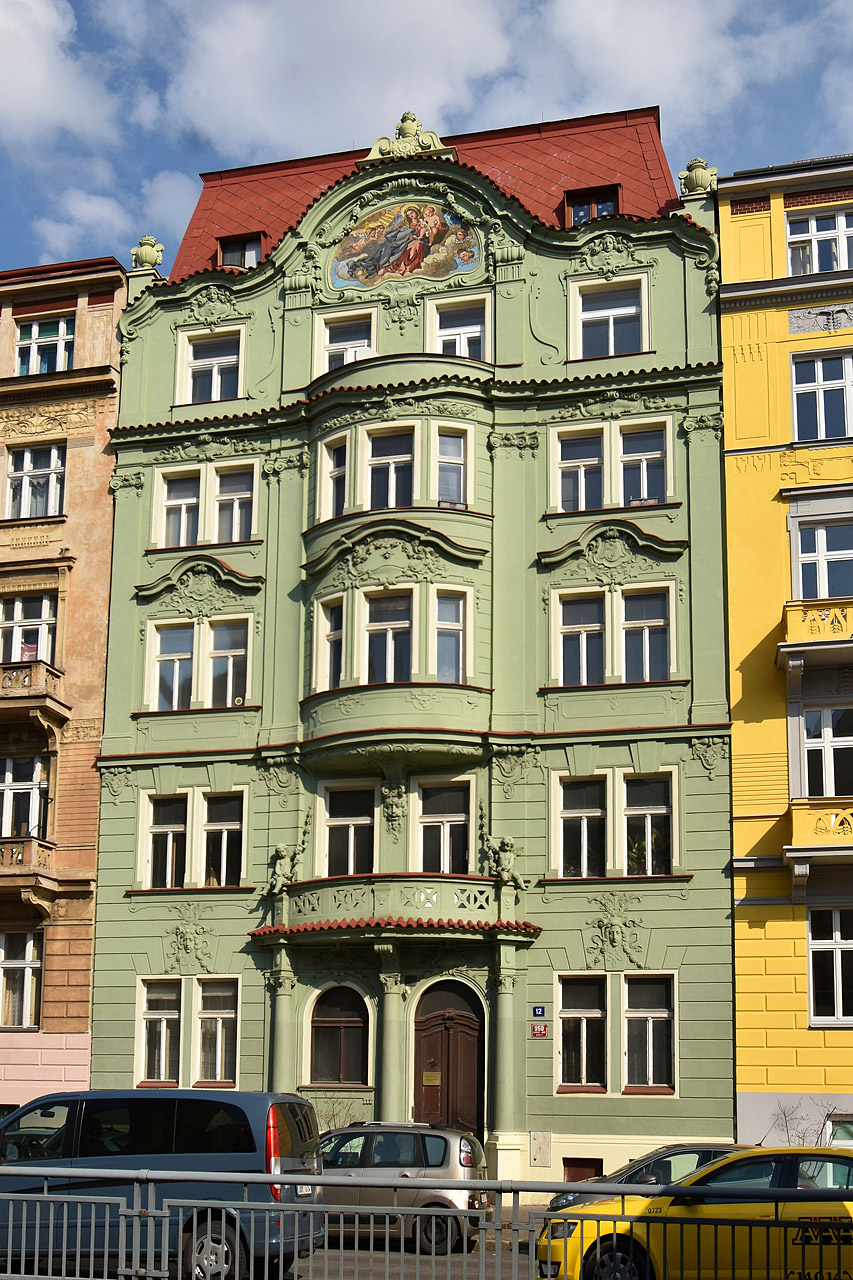 Прага, ​Nad Štolou, 12