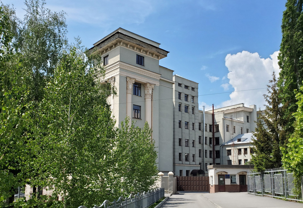 Kharkov, Проспект Науки, 4