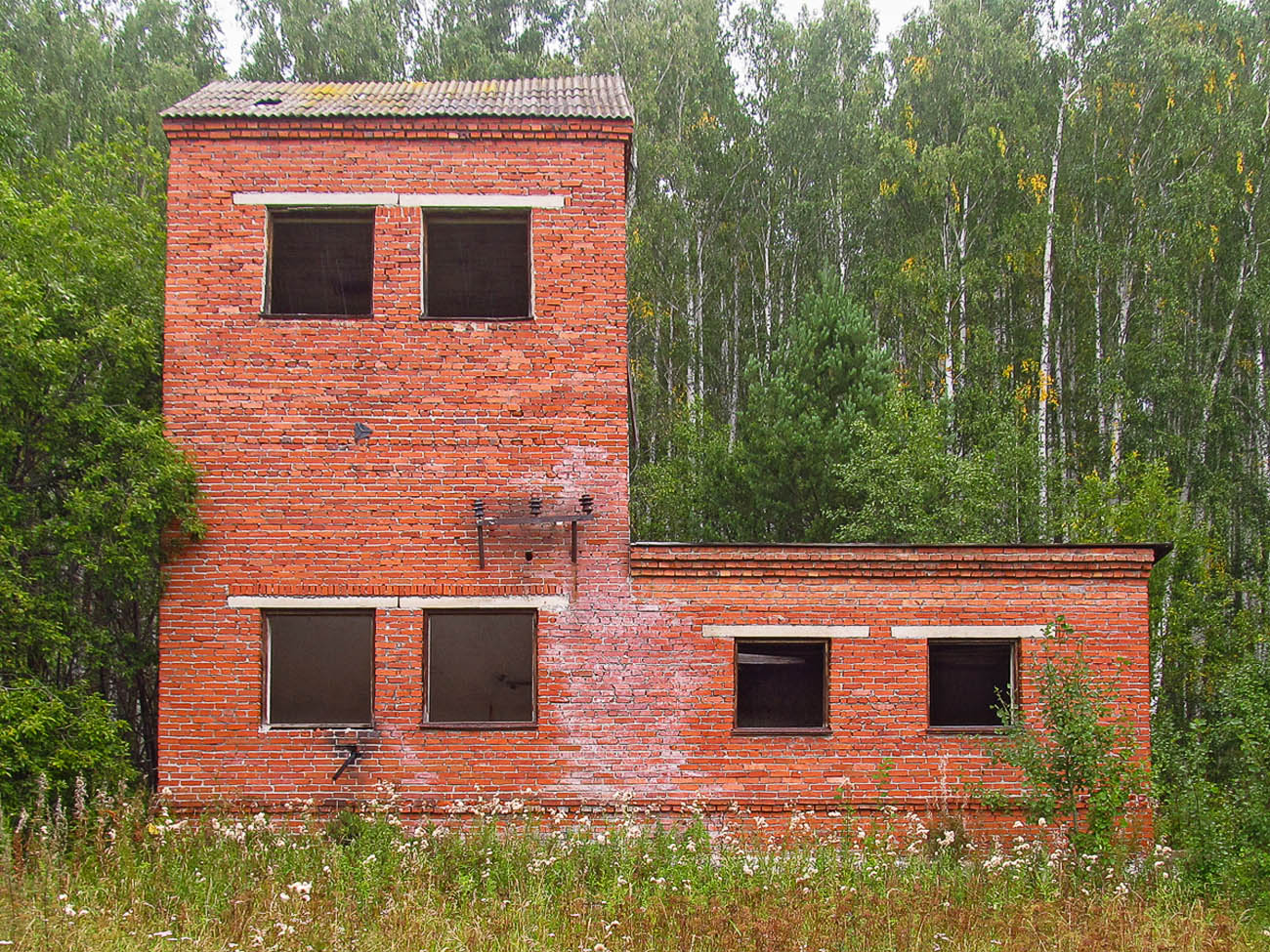 Полевской городской округ, с. Мраморское, Звероферма