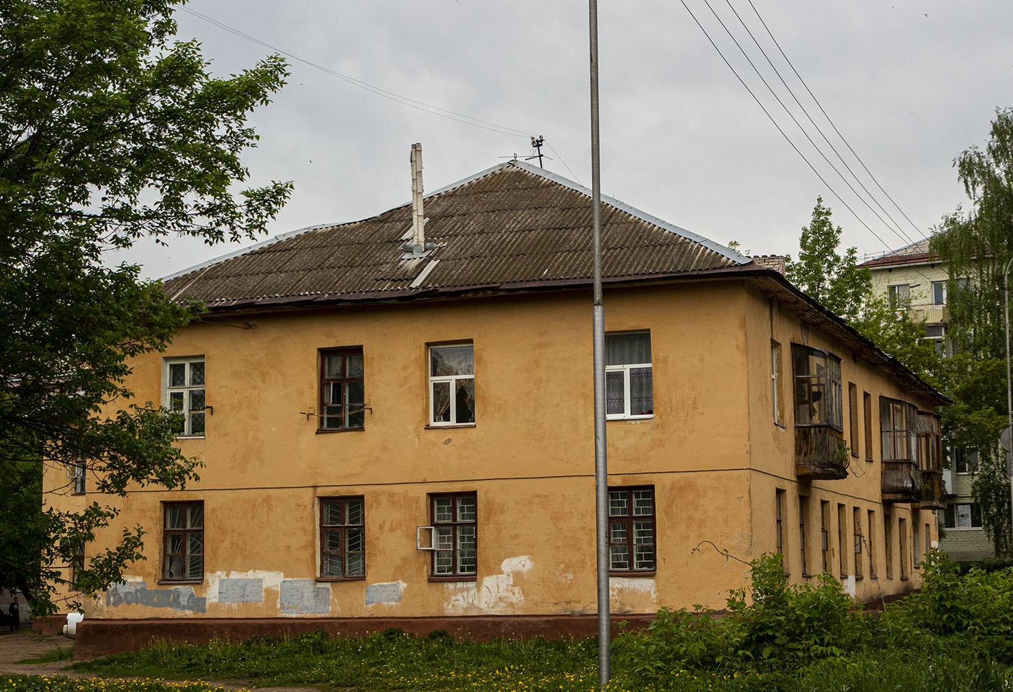 Уфа, Улица Гончарова, 26 / Улица Калинина, 76