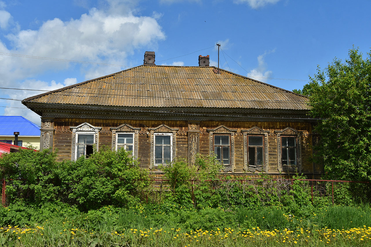 Permsky district, other localities, с. Култаево, улица Романа Кашина, 73