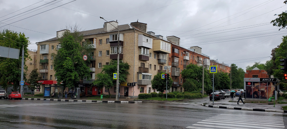 Charkow, Проспект Науки, 37 / Тобольская улица, 49