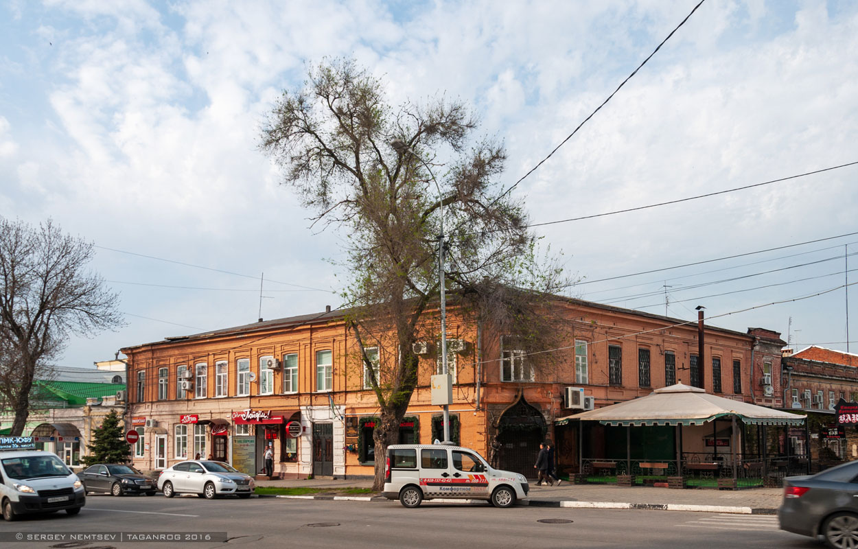 Таганрог, Петровская улица, 86