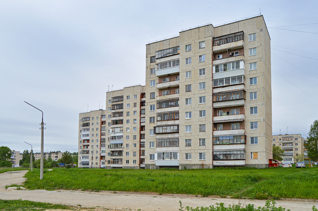 Полевской, 2-й Микрорайон, 8; 2-й Микрорайон, 12; 2-й Микрорайон, 11