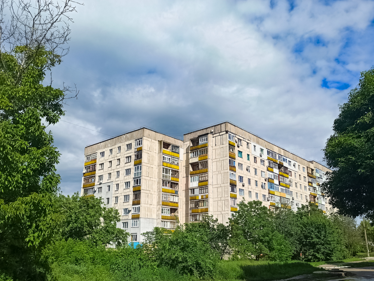 Лисичанск, Гетманская улица, 24