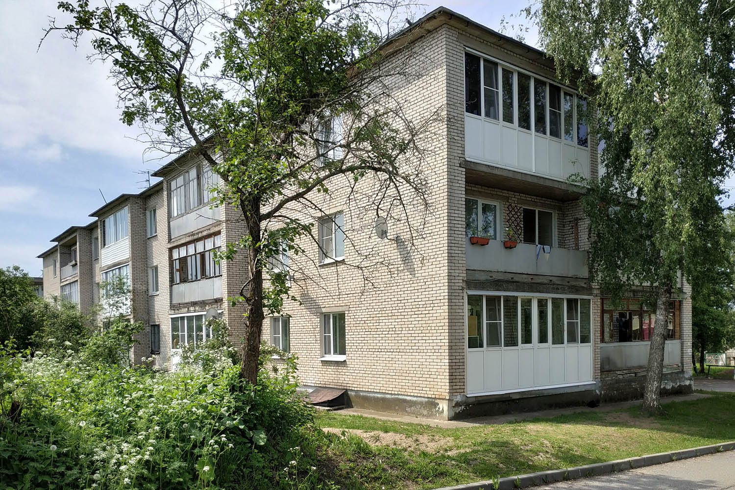 Старая Ладога, Волховский проспект, 4