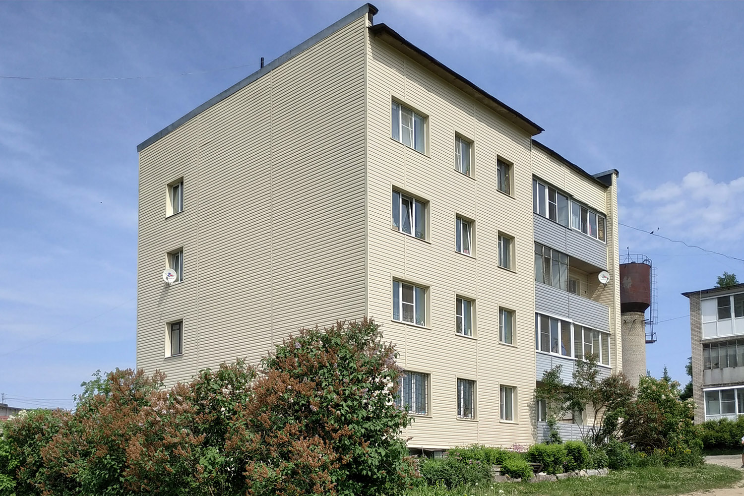 Старая Ладога, Волховский проспект, 14