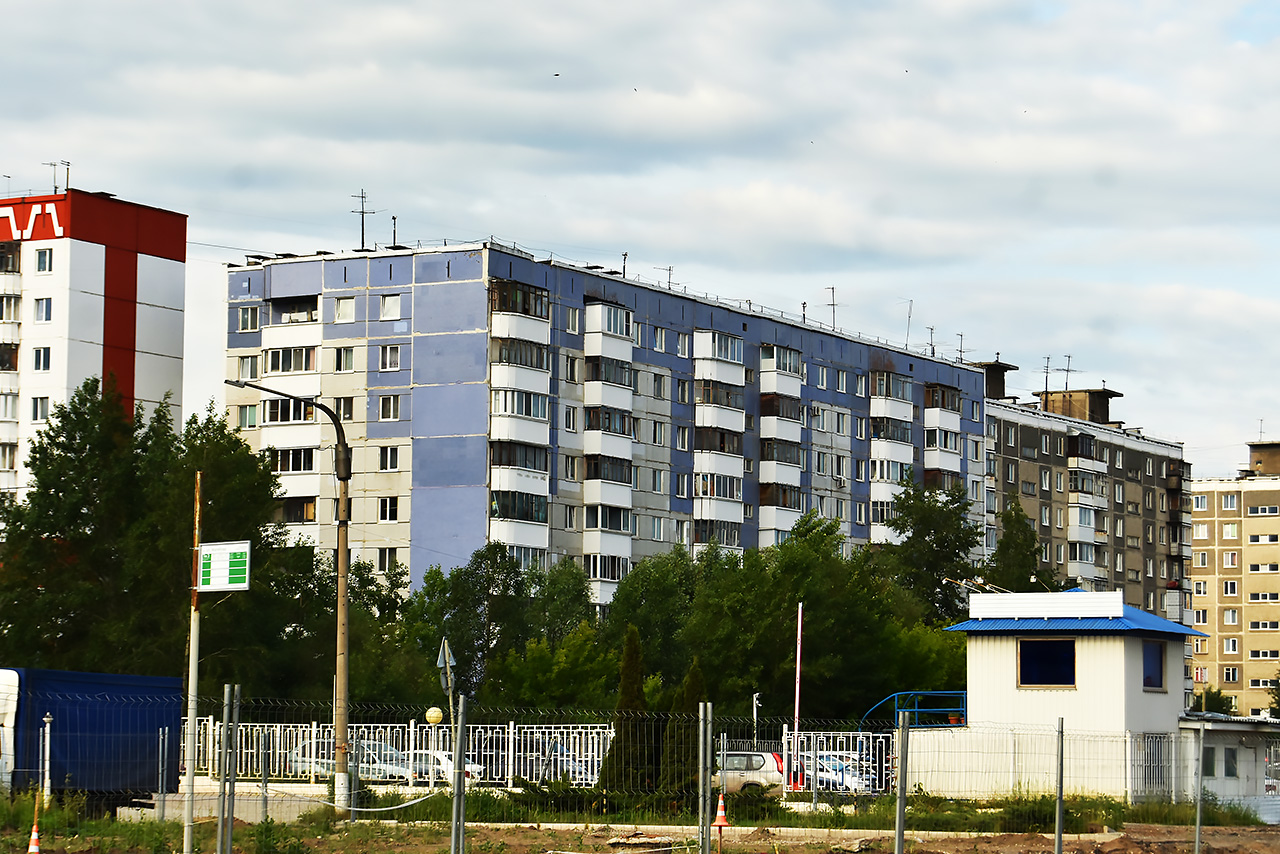 Пермь, Улица Строителей, 16; Улица Строителей, 12