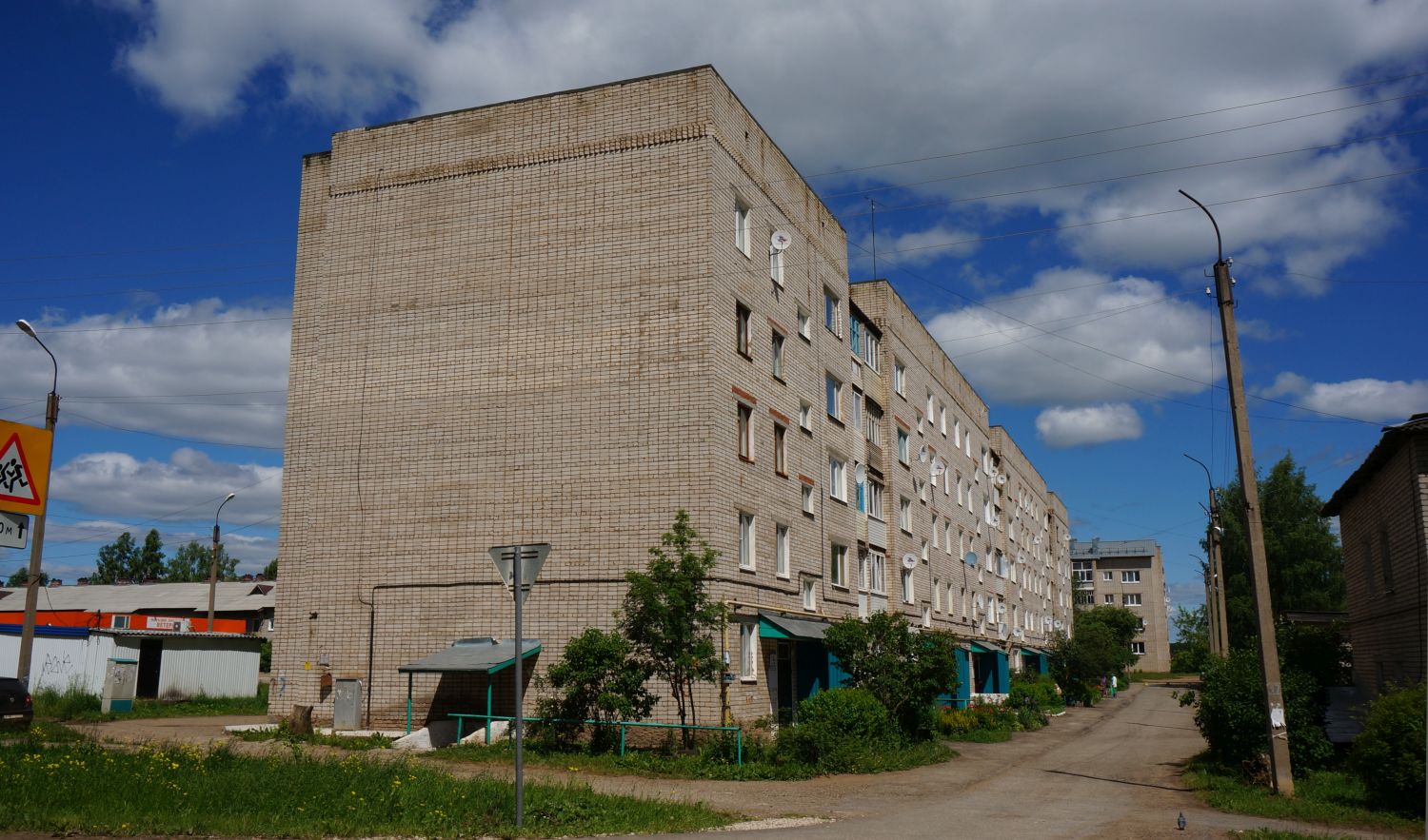Оханск, Улица Ленина, 75