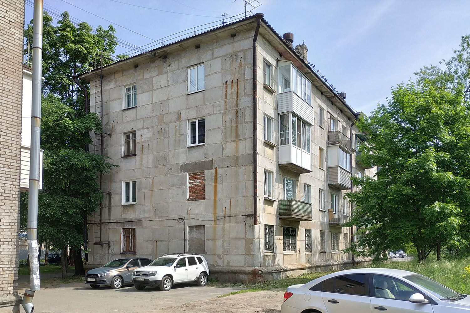 Волхов, Улица Дзержинского, 20Б