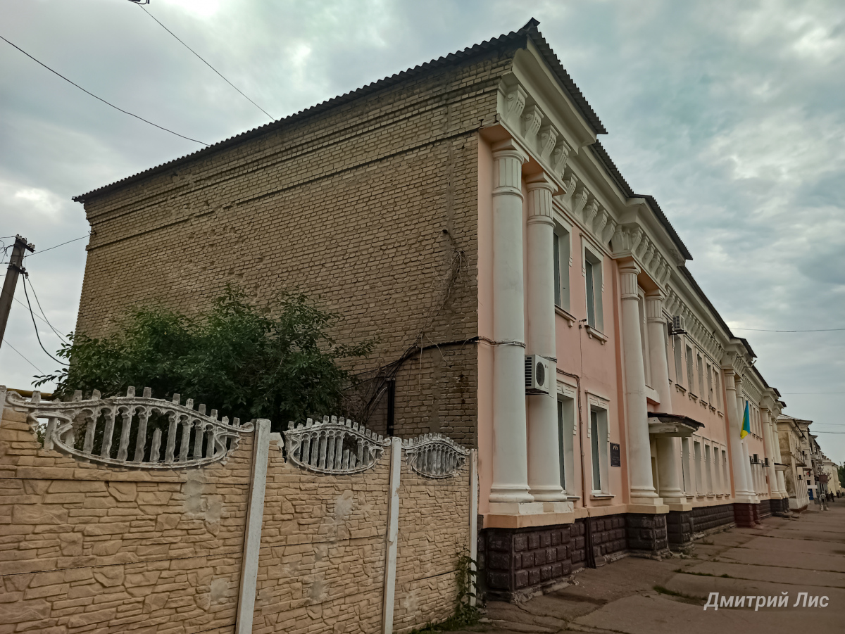 Лисичанск, Улица Михаила Грушевского, 10