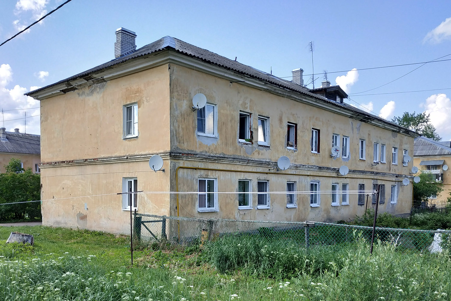 Рябово, Школьная улица, 1