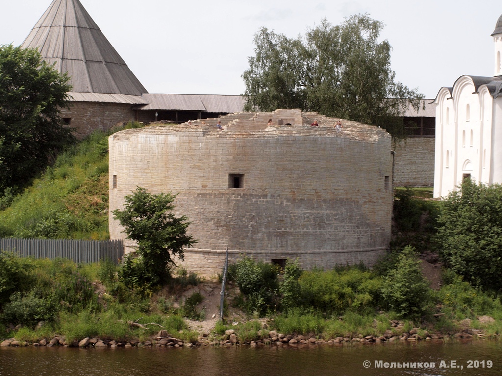 Старая Ладога, Волховский проспект, 19 Раскатная башня