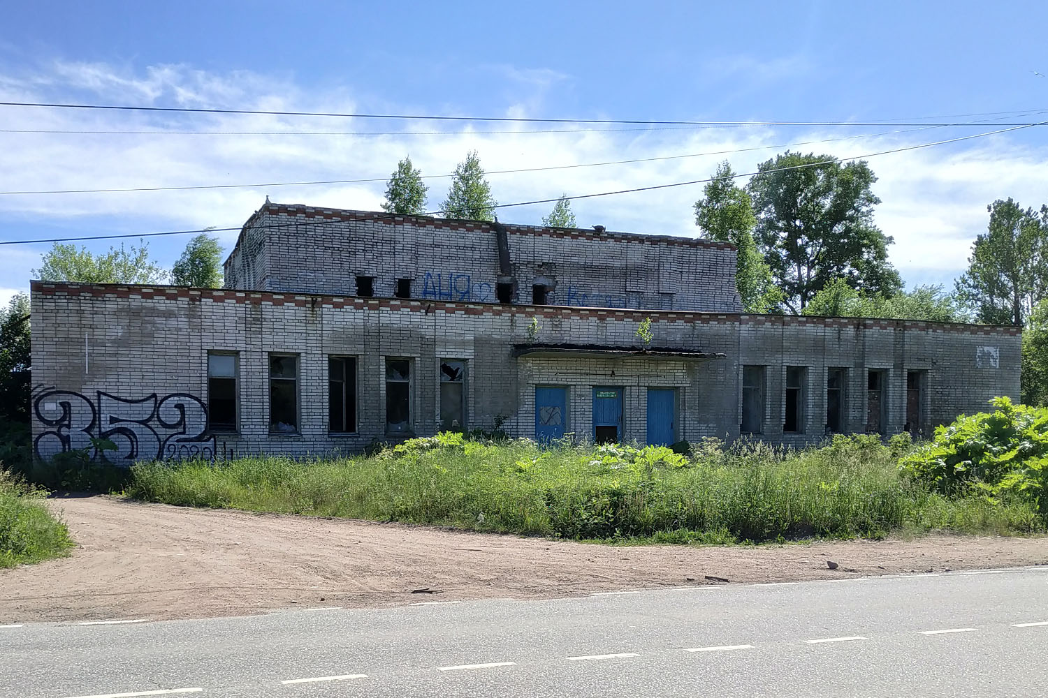 Выборгский район, прочие н. п., Кирпичное, Ленинградская улица, 22