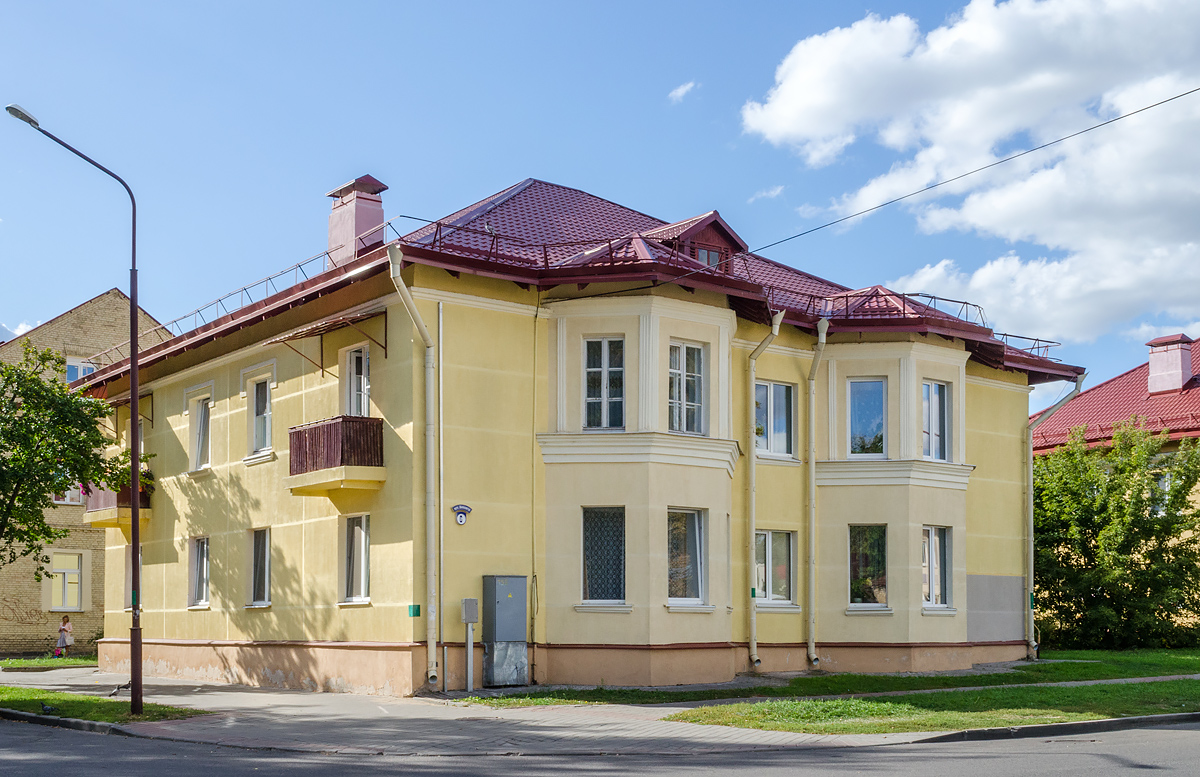 Гродно, Улица 1 Мая, 26 / Улица Волковича, 6