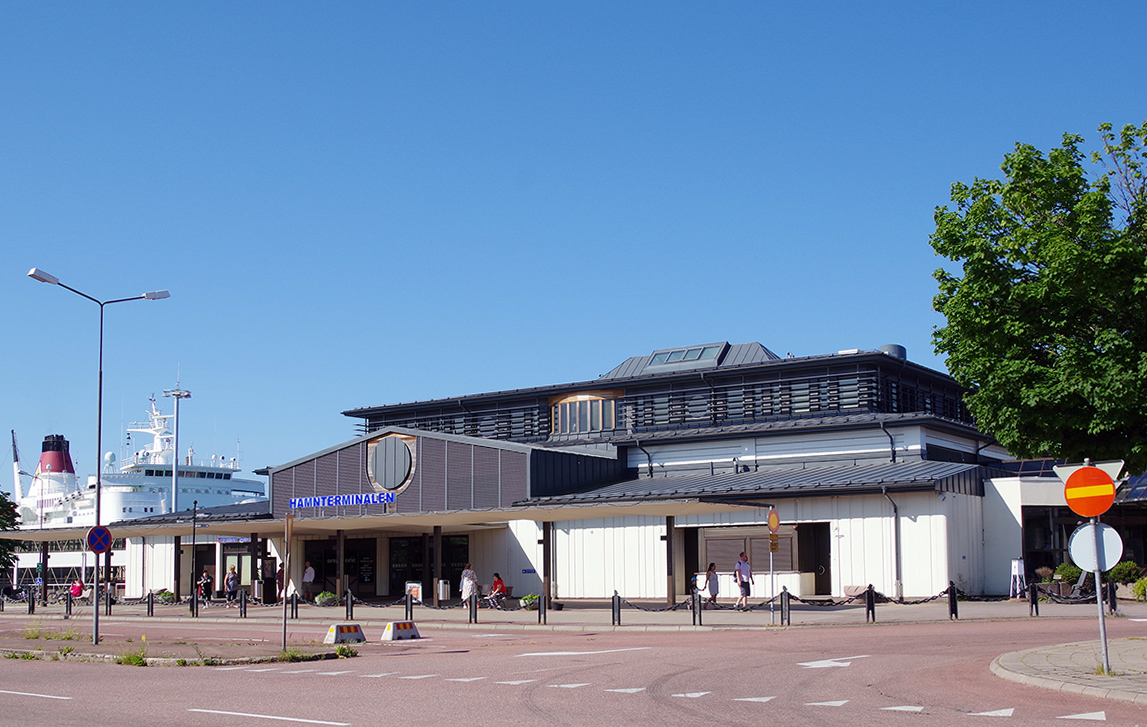Мариехамн, Hamngatan
