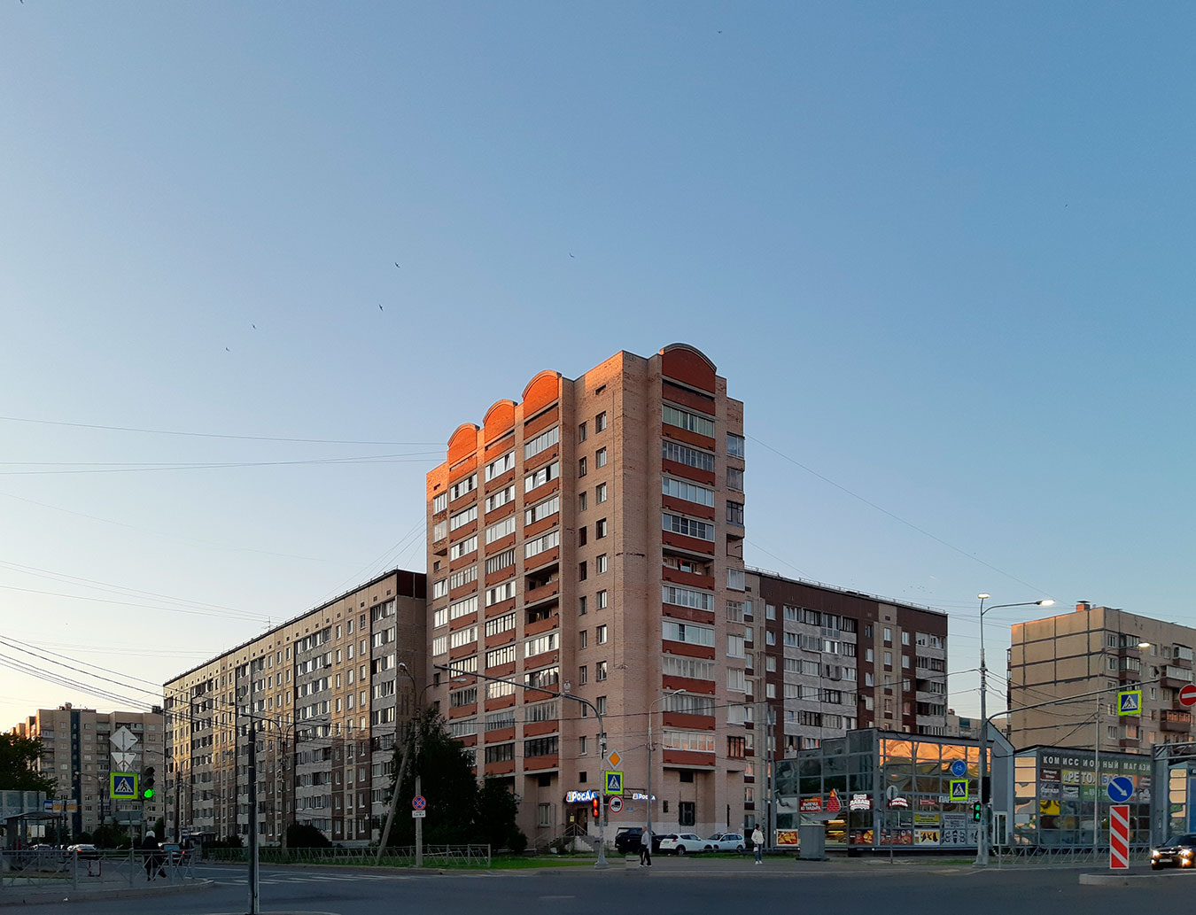 Колпино, Тверская улица, 64; Тверская улица, 66; Оборонная улица, 8