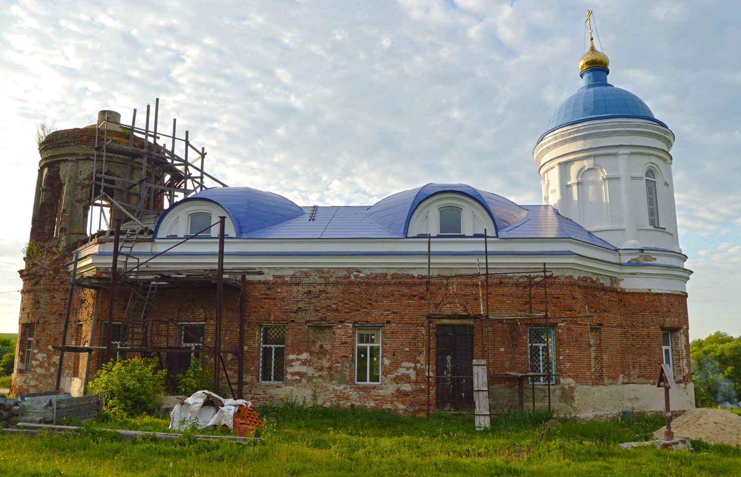 Рамонский район, прочие н.п., с. Лебяжье, Улица Чапаева, 99А