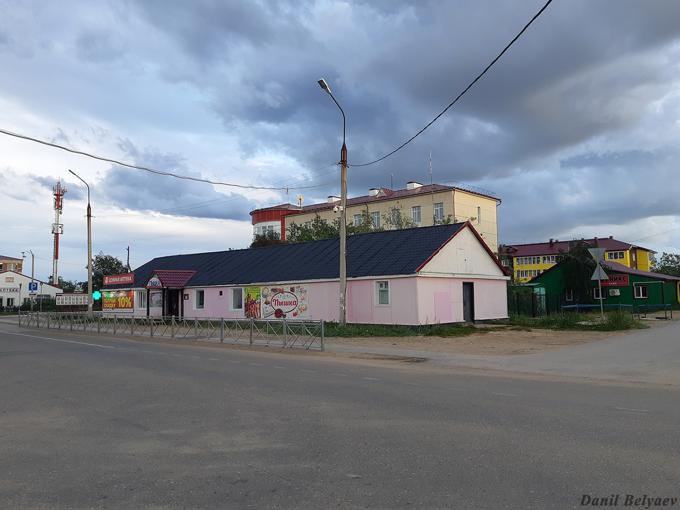Искателей, Улица Геологов, 13