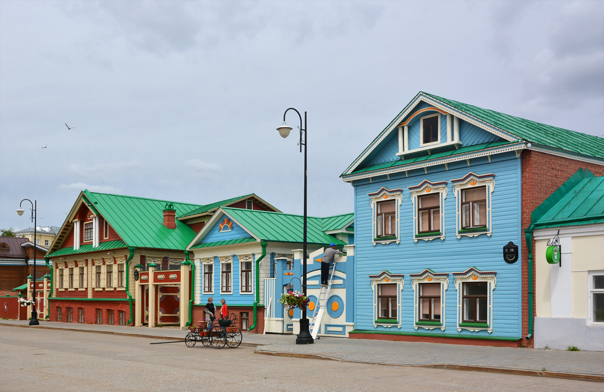 Казань, Улица Каюма Насыри, 11; Улица Каюма Насыри, 11А; Улица Каюма Насыри, 13
