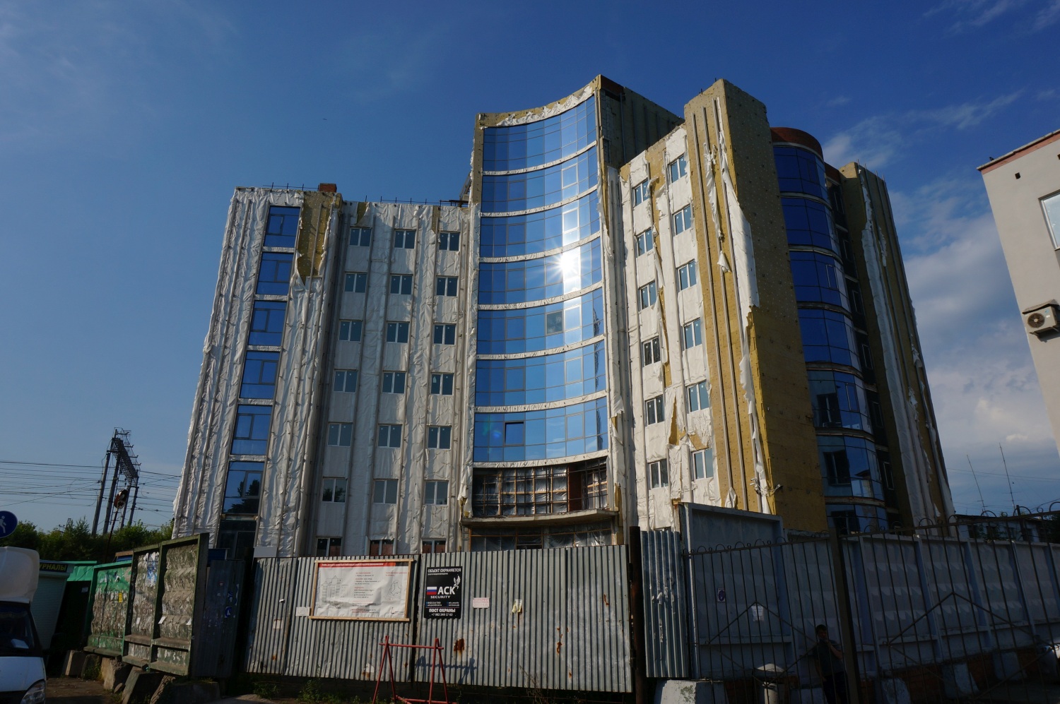 Пермь, Улица Сергея Данщина, 30