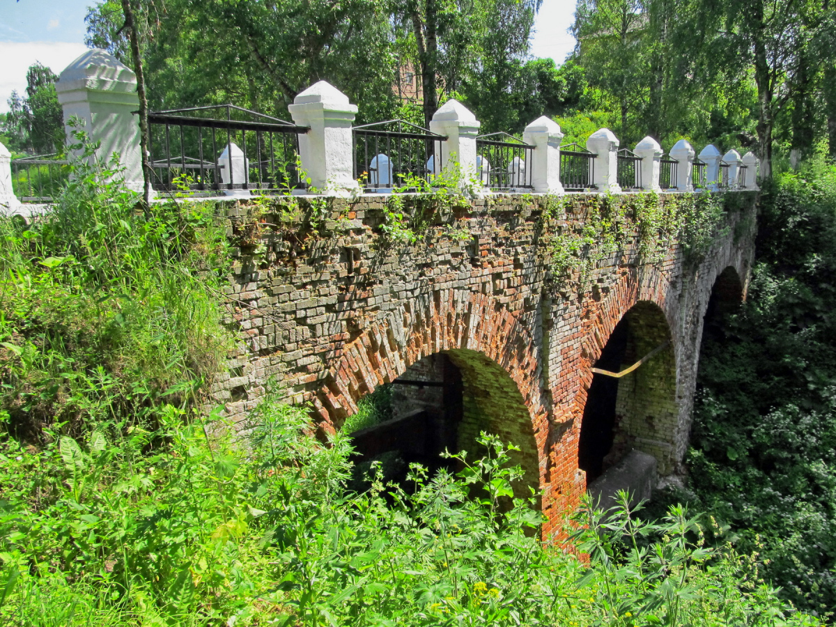 Тутаев, Улица Ушакова, ?