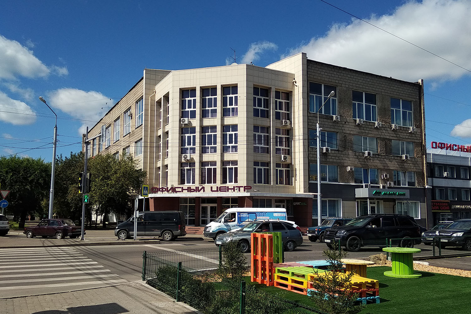 Красноярск, Высотная улица, 2