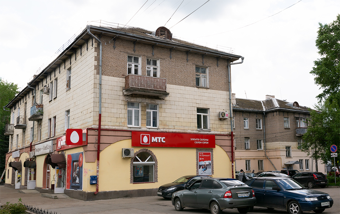 Уфа, Улица Левитана, 8 / Улица Ухтомского, 7