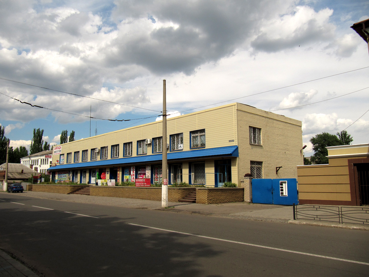 Славянск, Шелковичная улица, 19