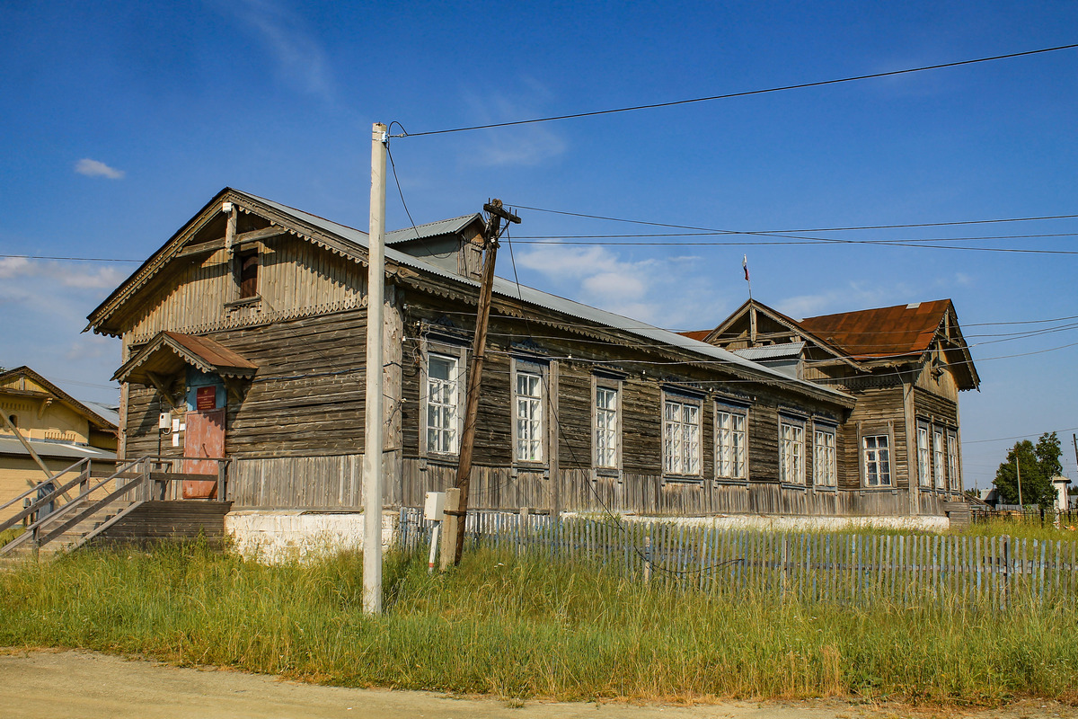 Бисер, Советская улица, 23