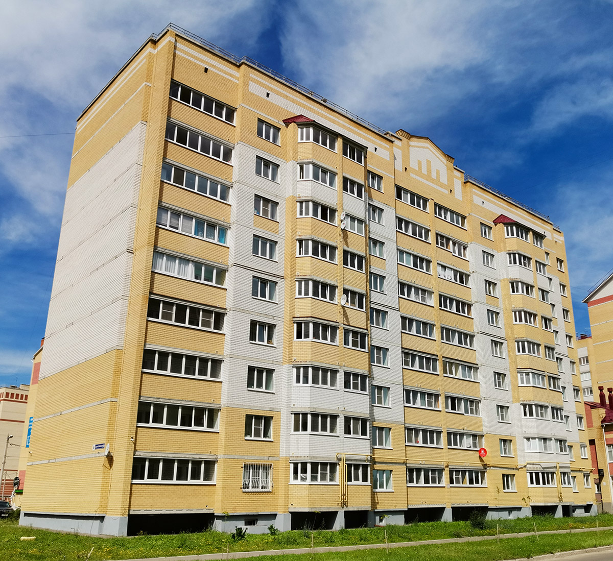 Йошкар-Ола, Фестивальная улица, 64