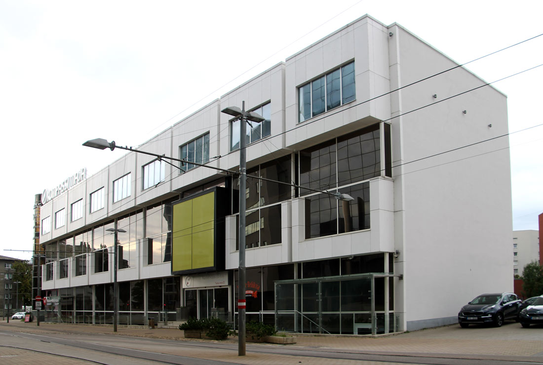 Таллин, Tartu maantee, 13