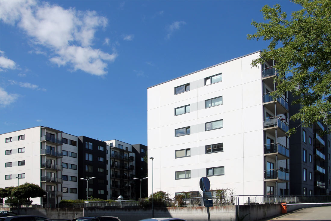 Таллин, Pärnu maantee, 129c/1; Pärnu maantee, 129c/2