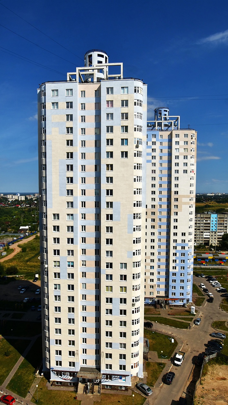 Пермь, Уинская улица, 33; Уинская улица, 35