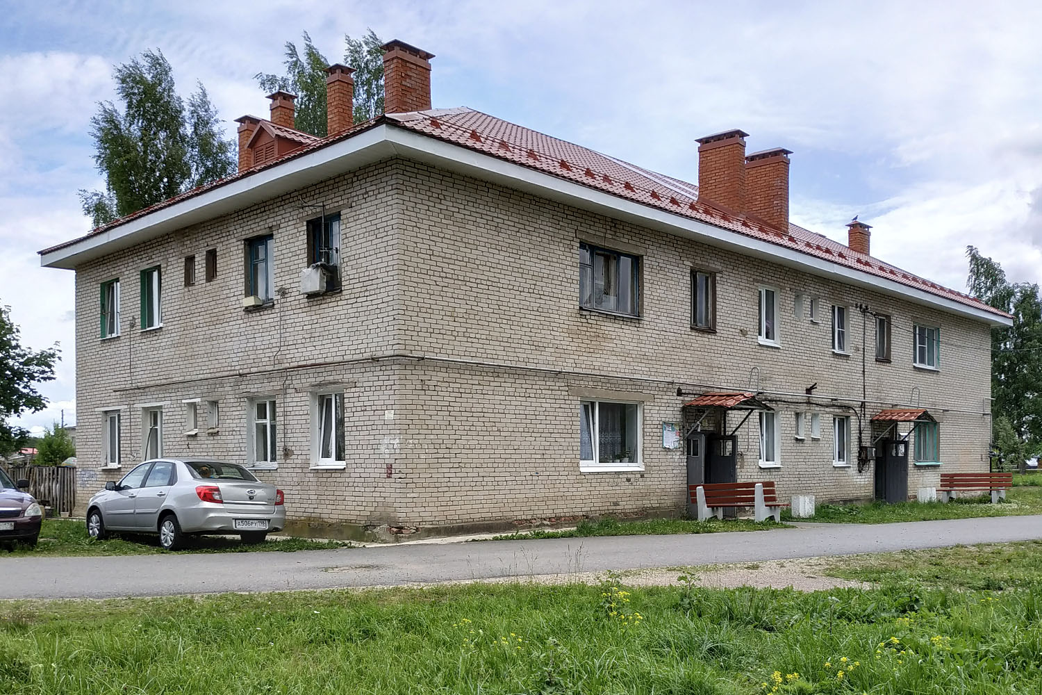 Ломоносовский район, прочие н. п., Лопухинка, улица Мира, 11