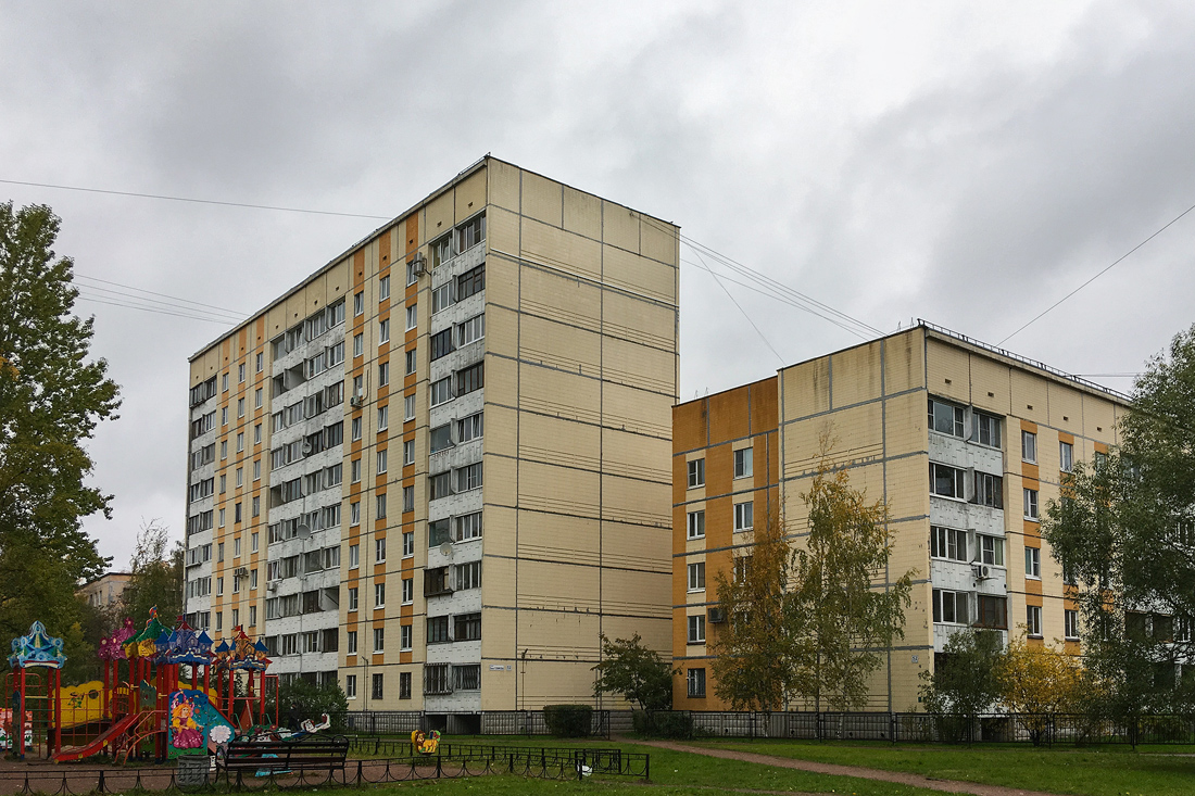 Санкт-Пецярбург, Улица Лёни Голикова, 52 корп. 2; Улица Лёни Голикова, 52 корп. 3