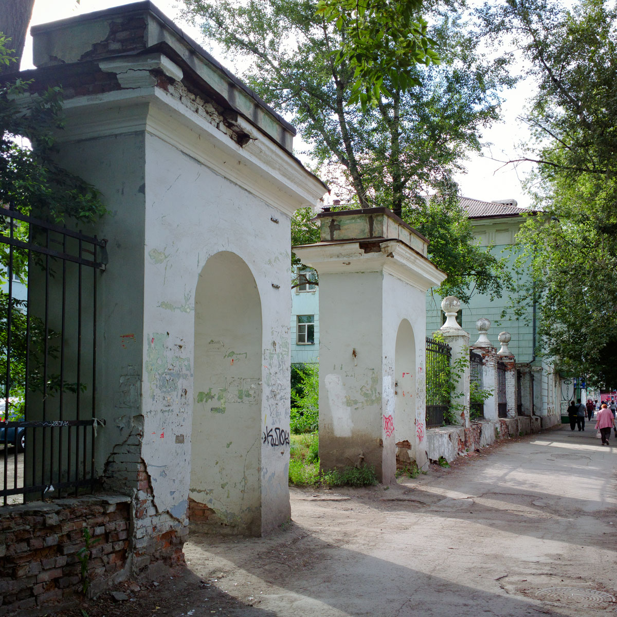 Самара, Проспект Кирова, 42 / Физкультурная улица, 115