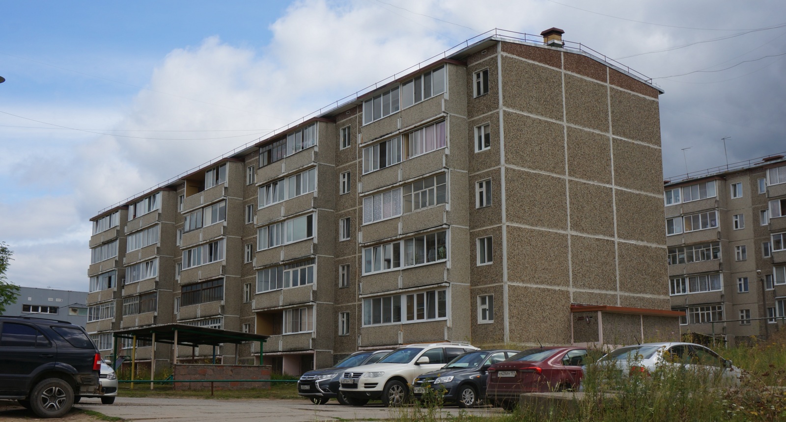 Полазна, Улица Газовиков, 2